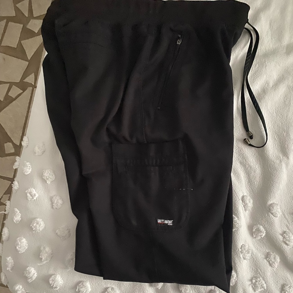 Gray’s anatomy black scrub pants small petite